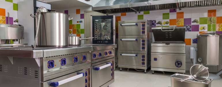 Cafeteria & Kitchens