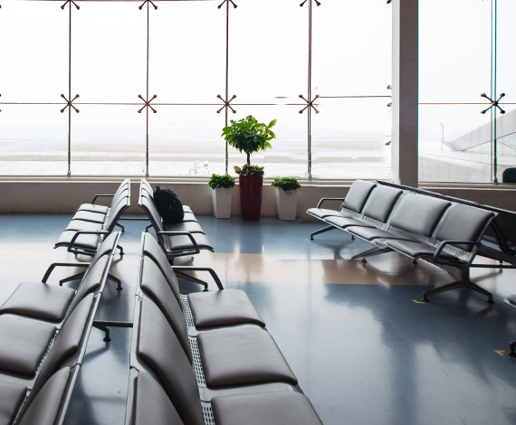 Lounge, arrival & departure areas